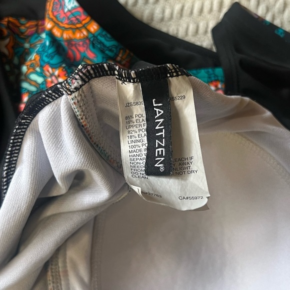 🖤Jantzen One Piece Swimsuit🖤 - Picture 6 of 6